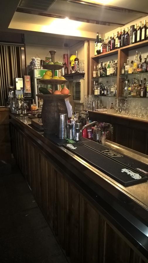 סנטיה Hotel Ristorante Vittoria מראה חיצוני תמונה
